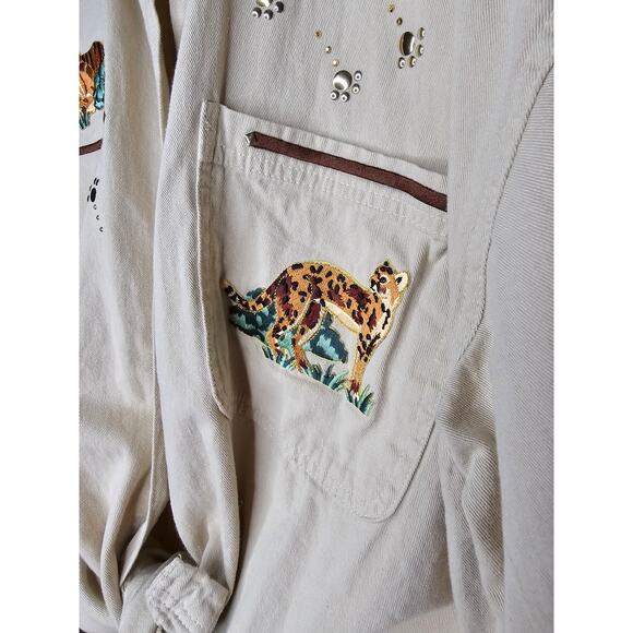 Tiger khaki Collared Button Up Top Ladies size Medium by Shipshe - Picture 7 of 12